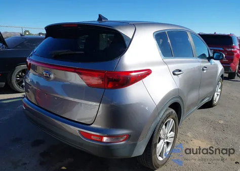 2017 Kia Sportage Lx z USA, uszkodzony, nr VIN KNDPM3AC1H7063401